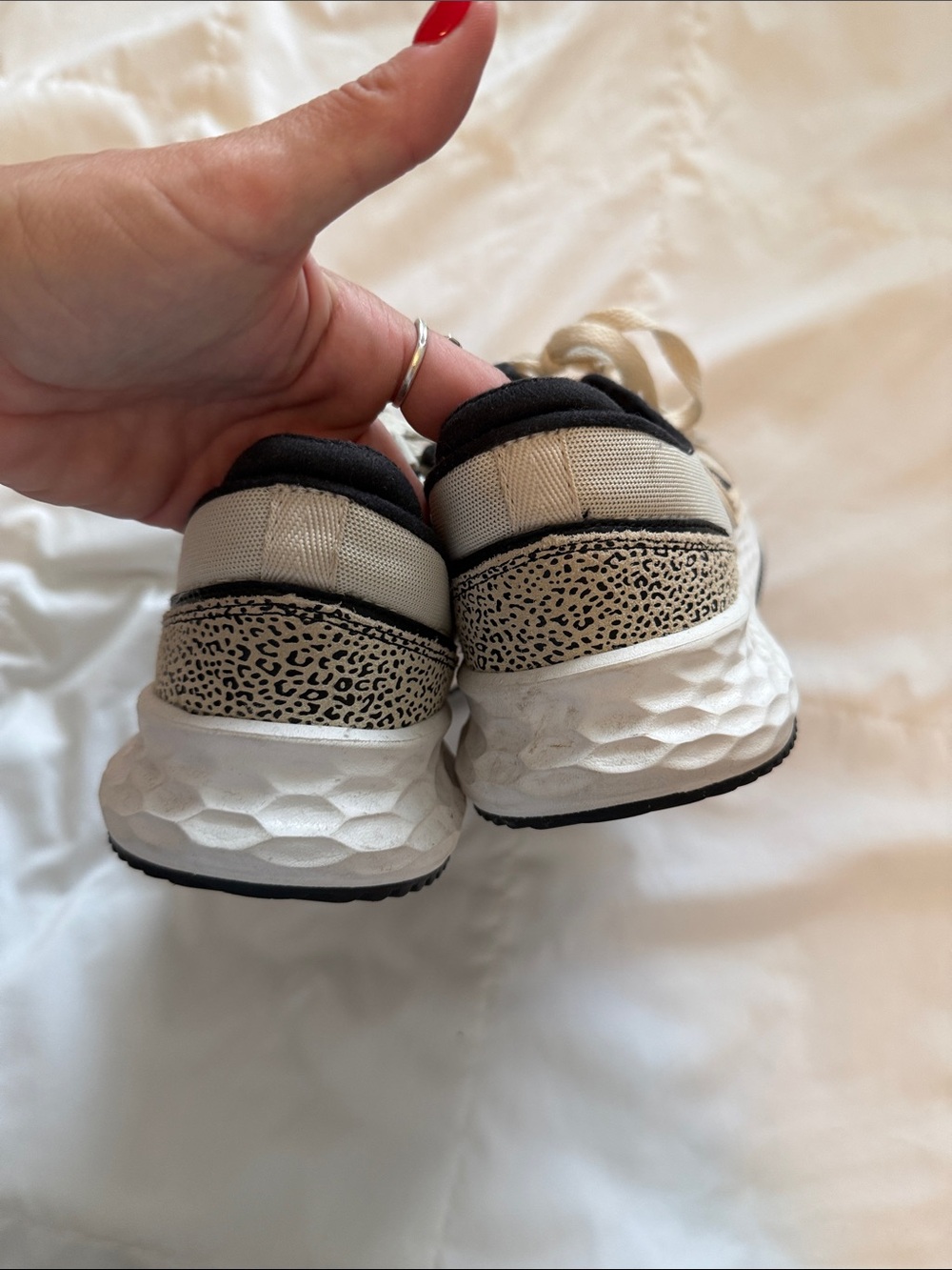 New Balance women’s cream suede and leopard sneaker - Picture 4 of 5
